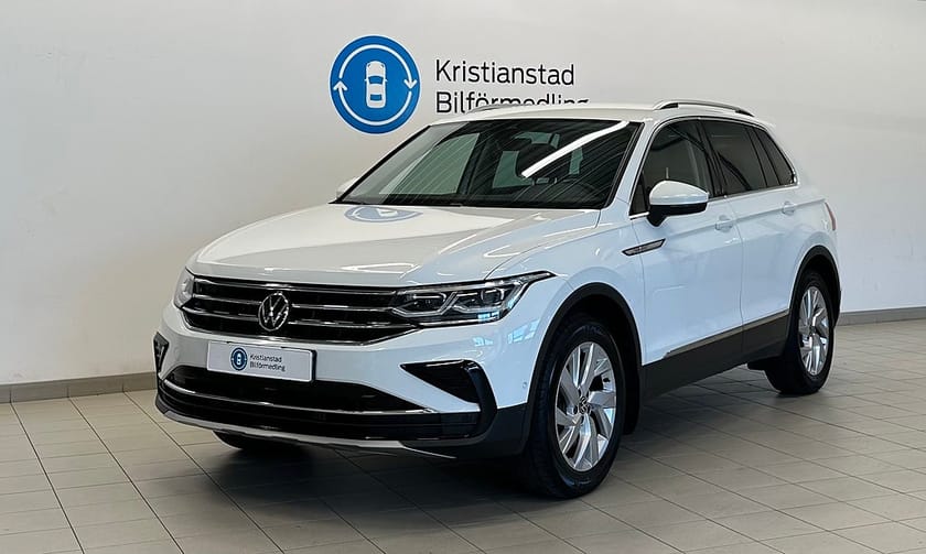 Bild 2 av Volkswagen Tiguan 2.0 TDI Aut 4Motion Elegance, IQ Light, Cockpit