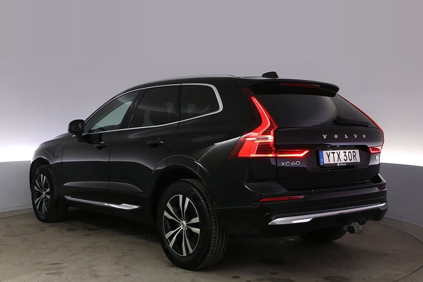 Bild 4 av Volvo XC60 Recharge T6 AWD Inscription Expr. Pano Kam Drag