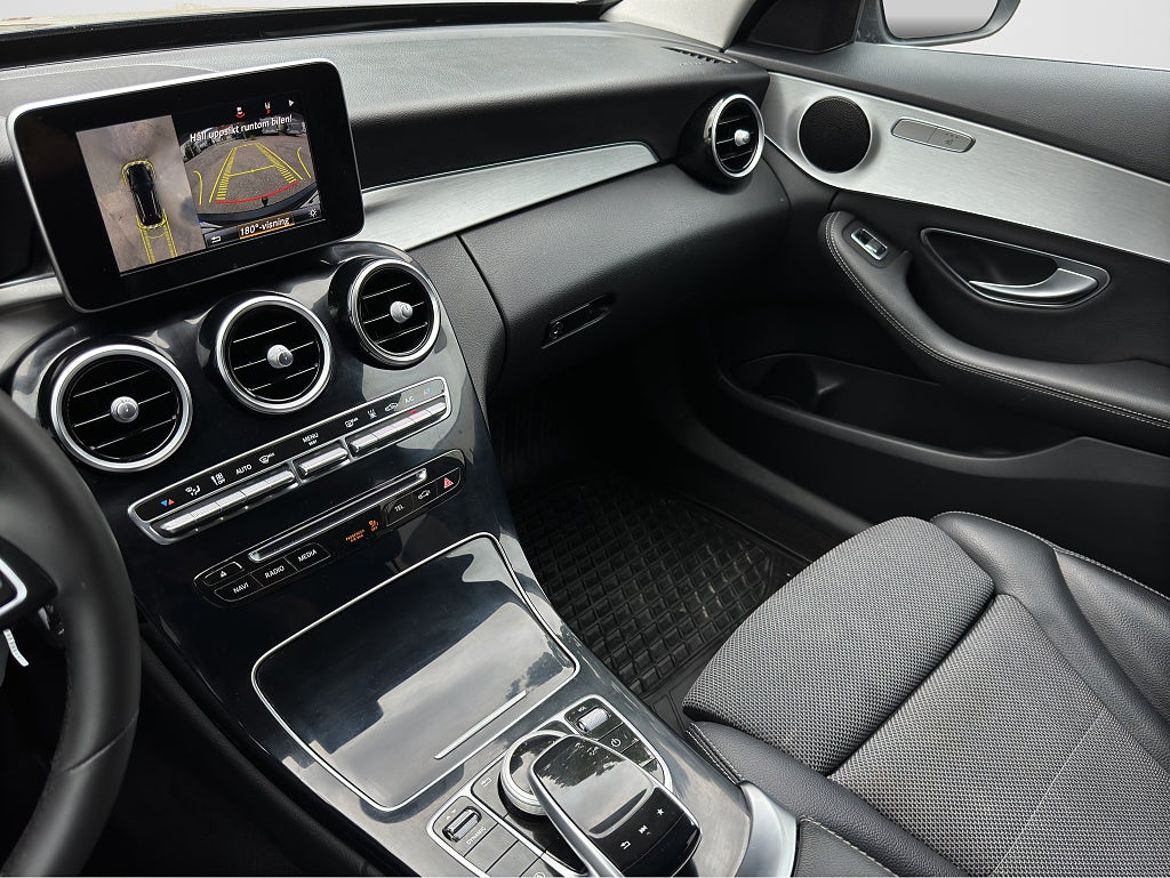 Mercedes-Benz C 220 T d 4MATIC, bild 13 av 20