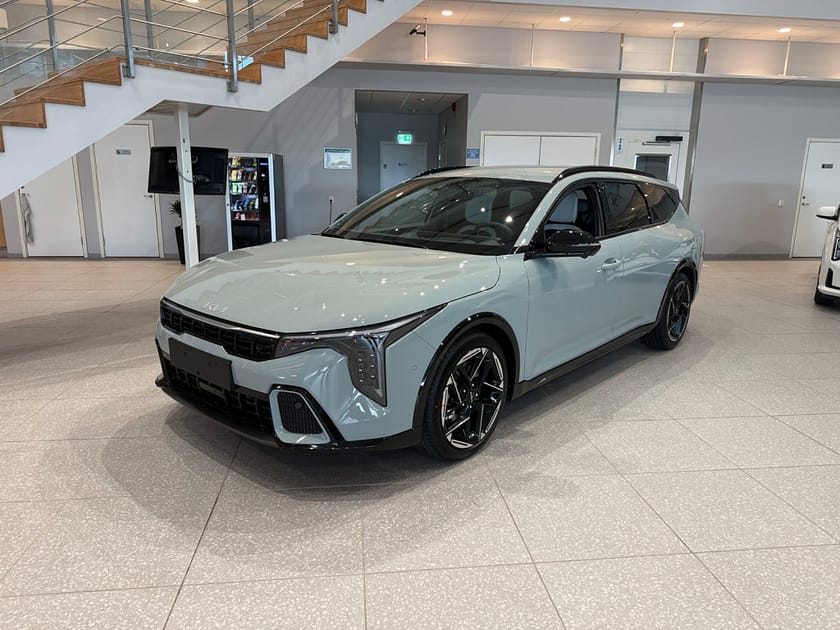 Bild 1 av Kia K4 Sportswagon SW 1.6 T-GDI DCT GT-Line *OMG LEV*