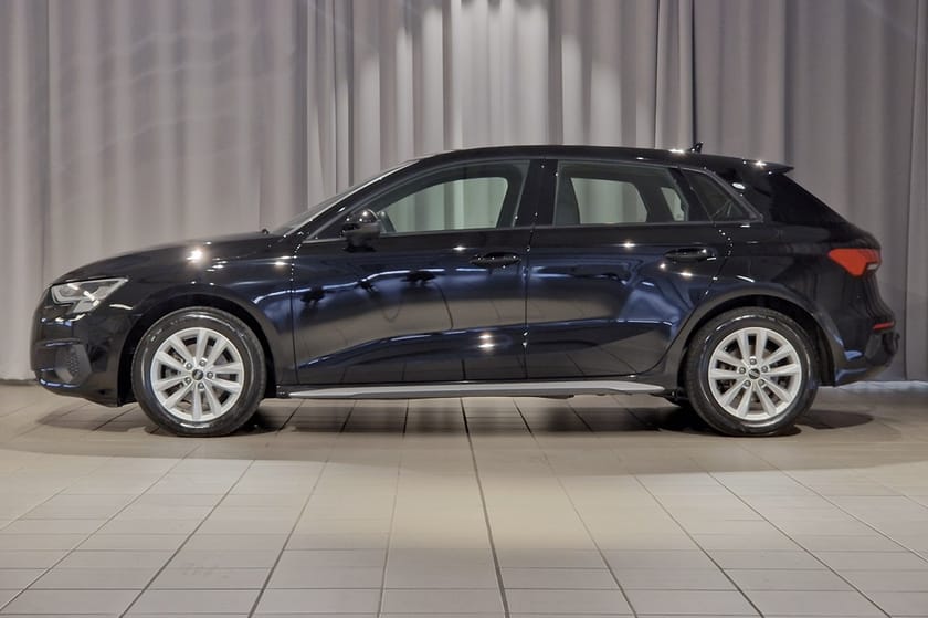 Bild 2 av Audi A3 Sportback 35 TFSI PROLINE / / 150 HK / *Dragkrok