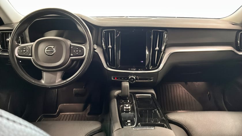 Bild 4 av Volvo V60 T6 AWD Recharge II Inscr Expression Elstol Drag