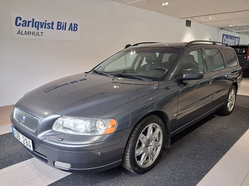 Bild 1 av Volvo V70 2,5FT 210HK Summum Läder