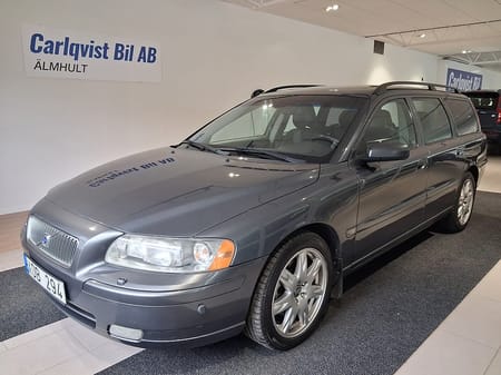 Volvo V70 2,5FT 210HK Summum Läder