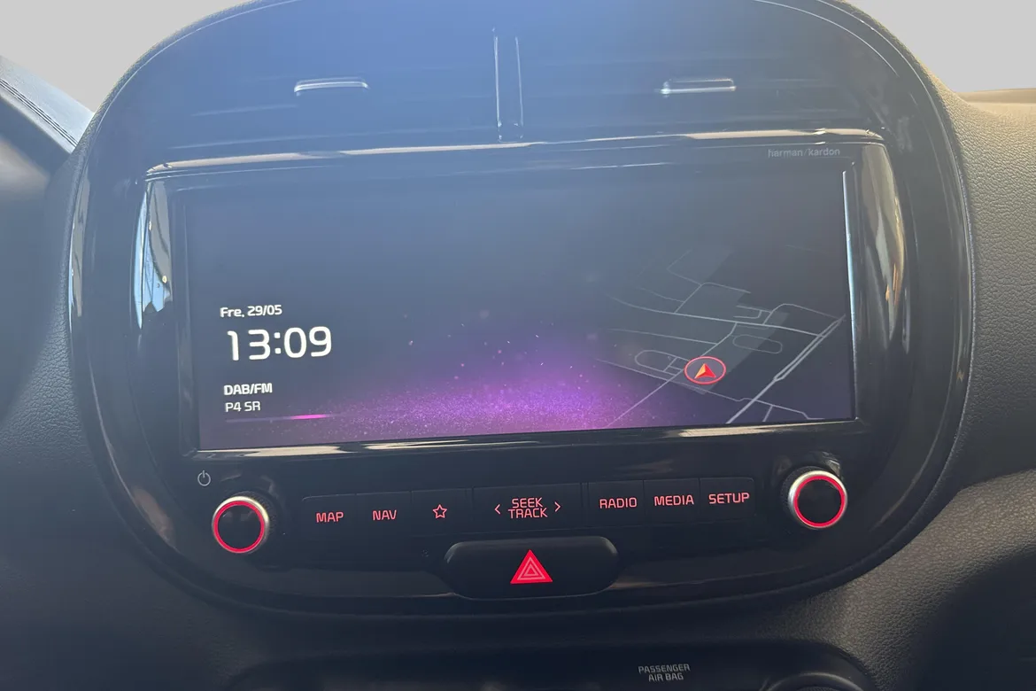 picture of a car