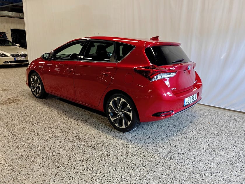 Bild 3 av Toyota Auris Hybrid e-CVT, 136hk Active Plus