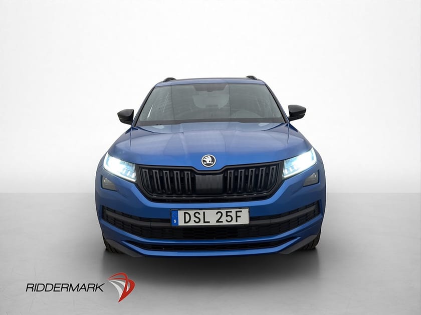 Bild 2 av Škoda Kodiaq 7-Seater Skoda TSI 4x4 Sportline 7-sits Cockpit Canton Värmare