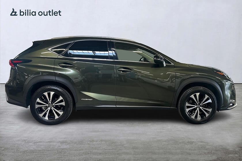 Bild 5 av Lexus NX 300h AWD Kyushu Edition 197hk Navi Drag Backkamera