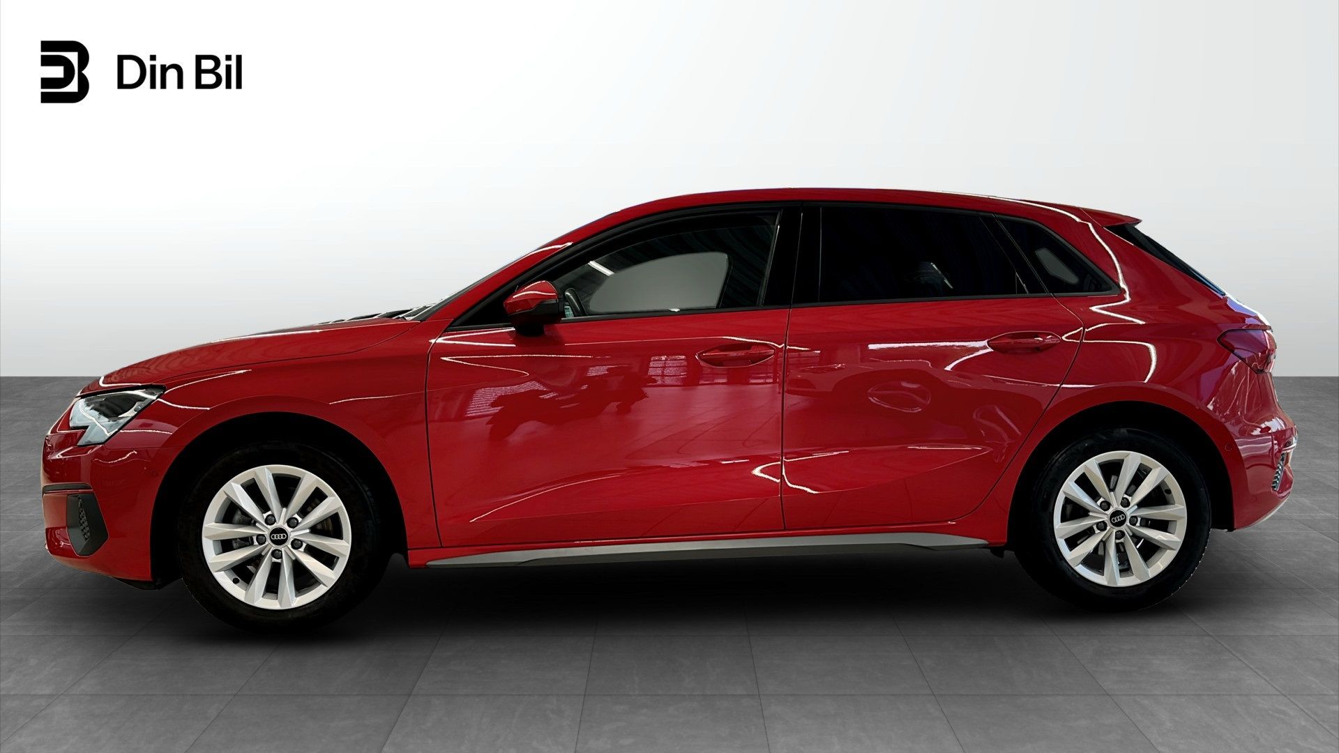 Audi A3 2024, kuva 2/10