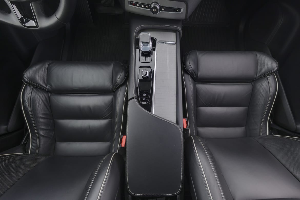 Volvo XC90 2023 - miniatyr 9