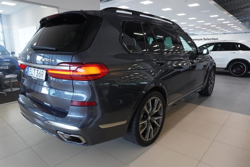 Bild 5 av BMW X7 M50d 400 hk Pano Sky Lounge Drag Komfortstol hk