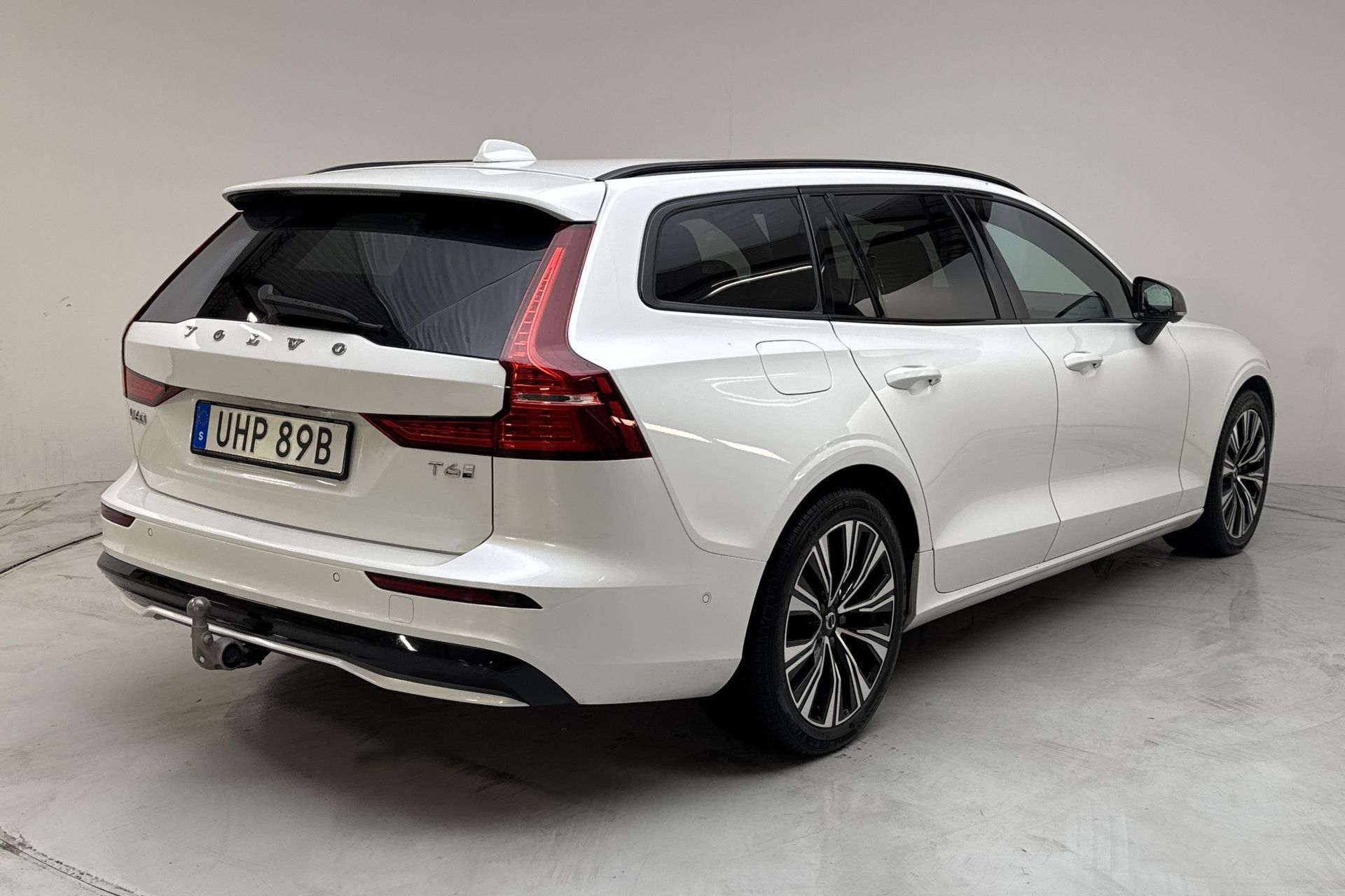 Volvo V60 Recharge T6 AWD 2025, kuva 3/10