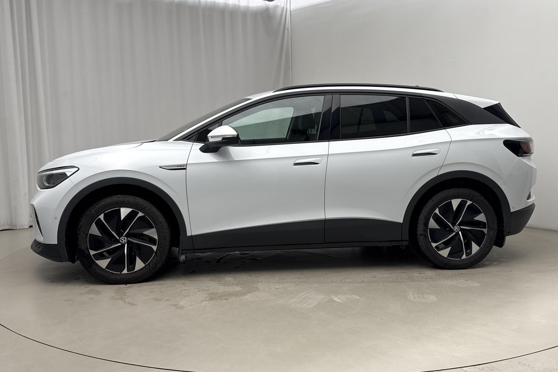 Volkswagen ID.4 Pro Performance 2023, bild 2/10