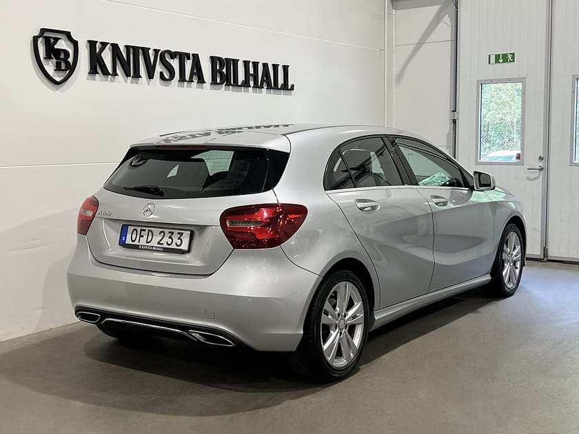 Bild 4 av Mercedes-Benz A 180 7G-DCT Urban CarPlay 122hk