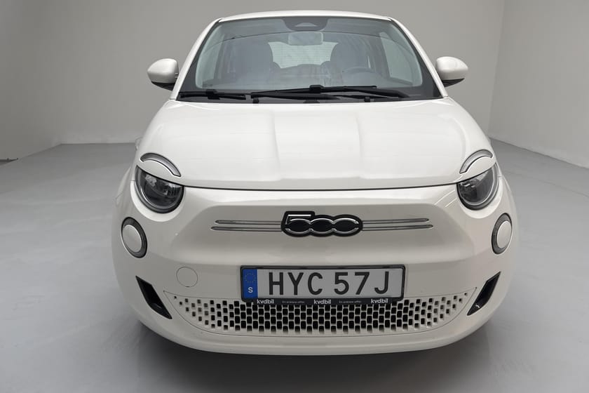 Bild 5 av Fiat 500e (118hk) Vinterhjul medföljer