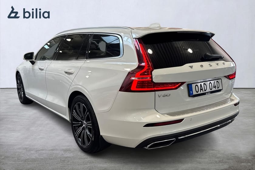 Bild 2 av Volvo V60 Recharge T6 II Inscr Expression Backkamera Pilot Assist Tonade rutor