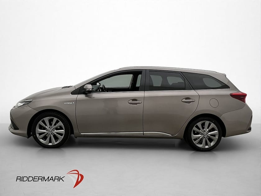 Bild 4 av Toyota Auris Touring Sports Hybrid 136hk Business Plus Kamera Navi