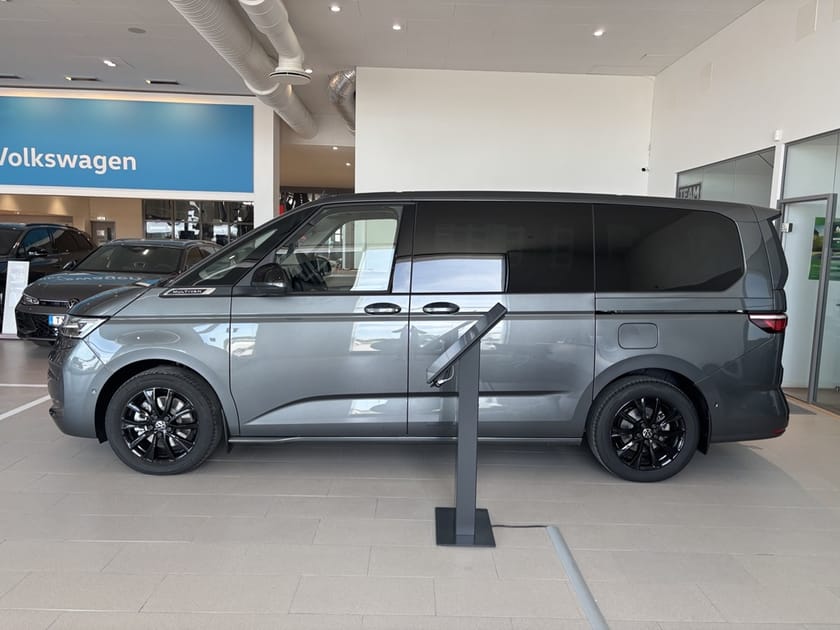 Bild 4 av Volkswagen Multivan eHybrid 4M LIFE HJULBAS: 3124 MM LÅNGT ÖVERHÄNG MOTO