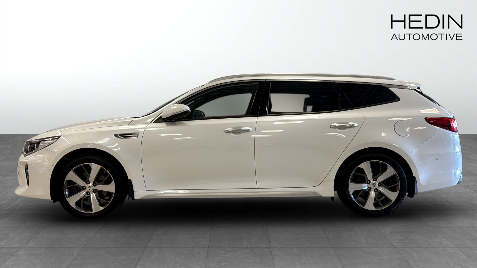 Kia Optima SW 1,7 CRDI DCT GT-Line 2018, kuva 6/10