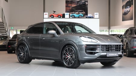 Porsche Cayenne S E-Hybrid Coupé Black Edition Ränta 2,95%