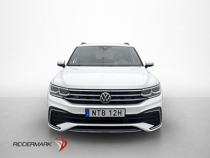 Bild 2 av Volkswagen Tiguan eHybrid R-Line Cockpit Kamera Drag MOMS