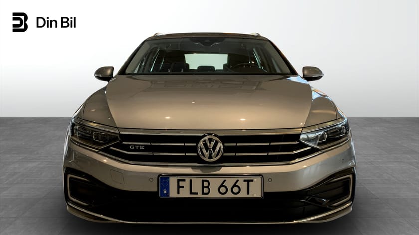 Bild 4 av Volkswagen Passat Sportscombi GTE Executive/Drag/Backkamera/Navi