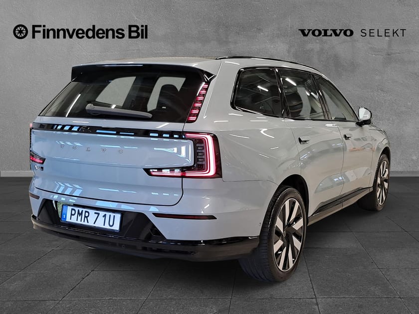 Bild 4 av Volvo EX90 Twin Motor Plus 7-sätes