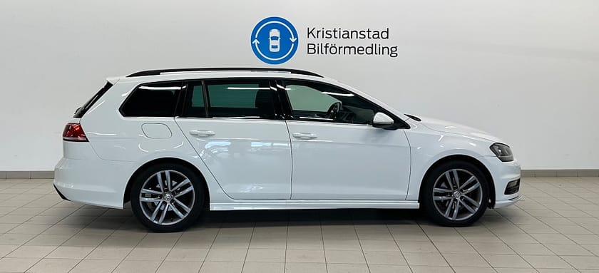 Bild 4 av Volkswagen Golf Sportscombi 2.0 TDI R-Line, Dragpaket, Pluspaket