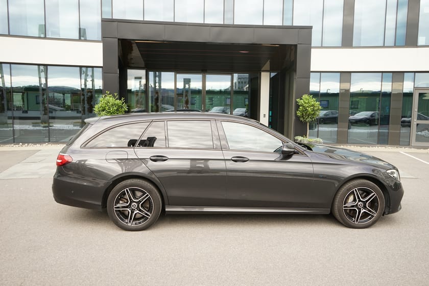 Bilde 5 av Mercedes-Benz E 300 T de 4MATIC plug in hybrid AMG