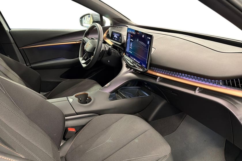 Bild 5 av CUPRA Tavascan VZ AWD 250 kW
