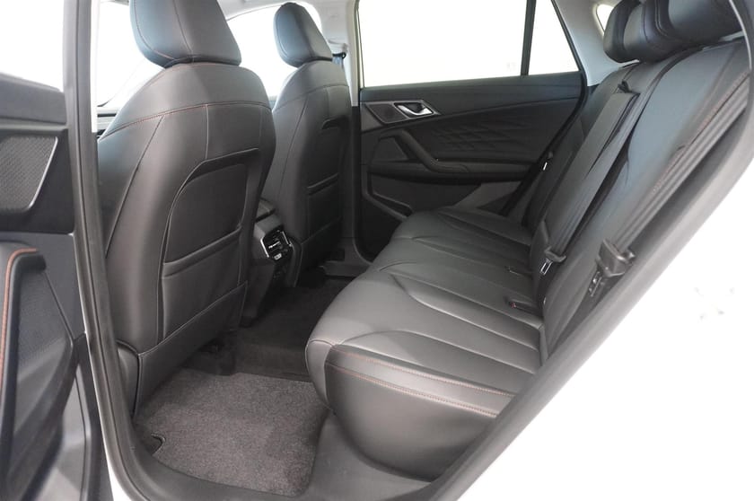 Bild 2 av MG HS PHEV Luxury 1.5T AT