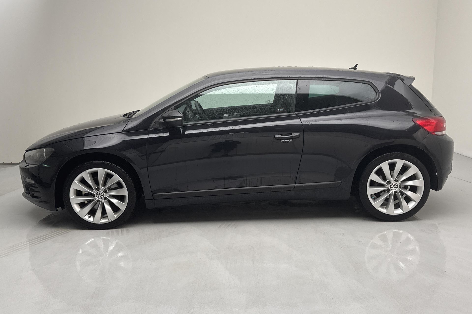Volkswagen Scirocco 1.4 TSI 2010, bild 2/10