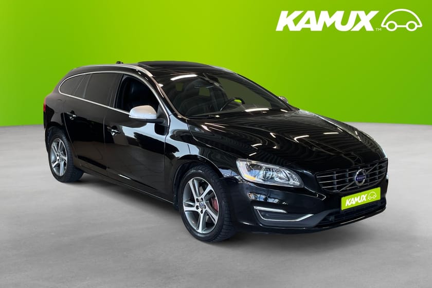 Bild 1 av Volvo V60 D4 AWD Summum 181hk Navi Drag Nyserv Taklucka Skinn