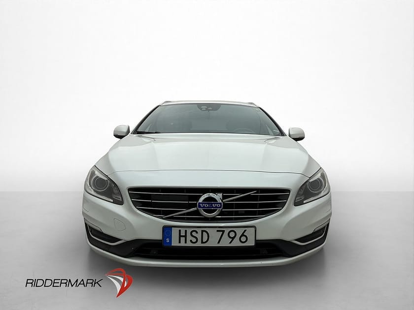 Bild 2 av Volvo V60 D4 AWD Ocean Race Business Edt Pro Värm Pano Drag