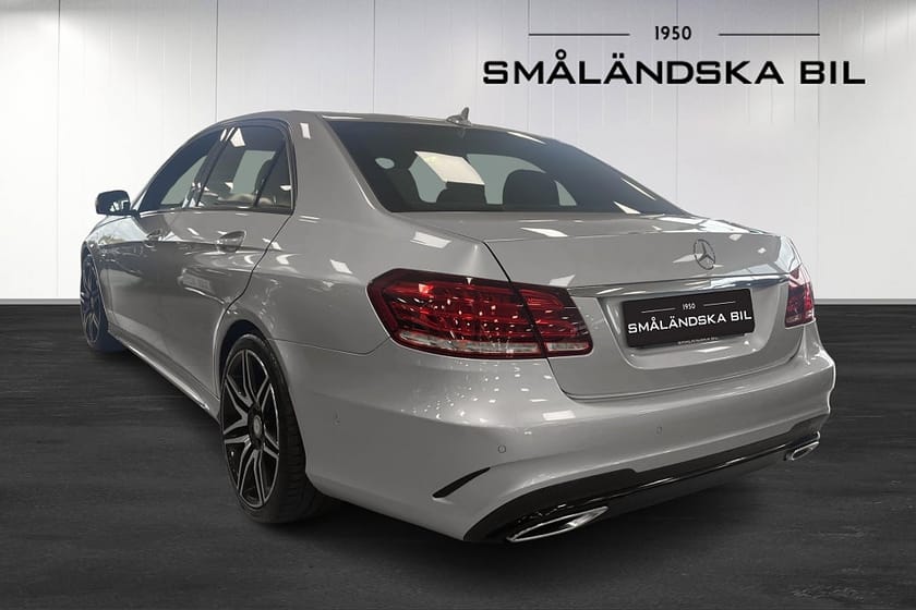 Bild 3 av Mercedes-Benz E 220 CDI BlueTEC 9G-Tronic AMG sports package Euro 6