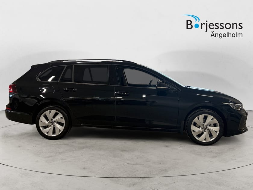 Bild 2 av Volkswagen Golf Sportscombi 1,5 TSI 150 HK LIFE