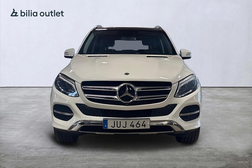 Bild 3 av Mercedes-Benz GLE 350 d 4MATIC / Panorama / 360-kamera / Sommarkampanj