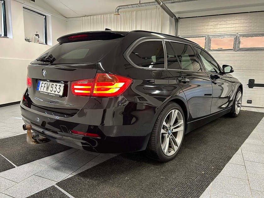 Bild 2 av BMW 320d xDrive Touring 320 184 hk Sport line Drag Välservad