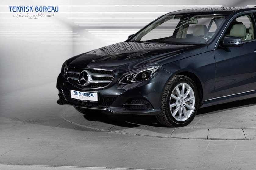 Bilde 2 av Mercedes-Benz E 250 BlueTEC 4MATIC 250d Aut. AMG+, Navi, Luft, R.Kamera, H.Feste++