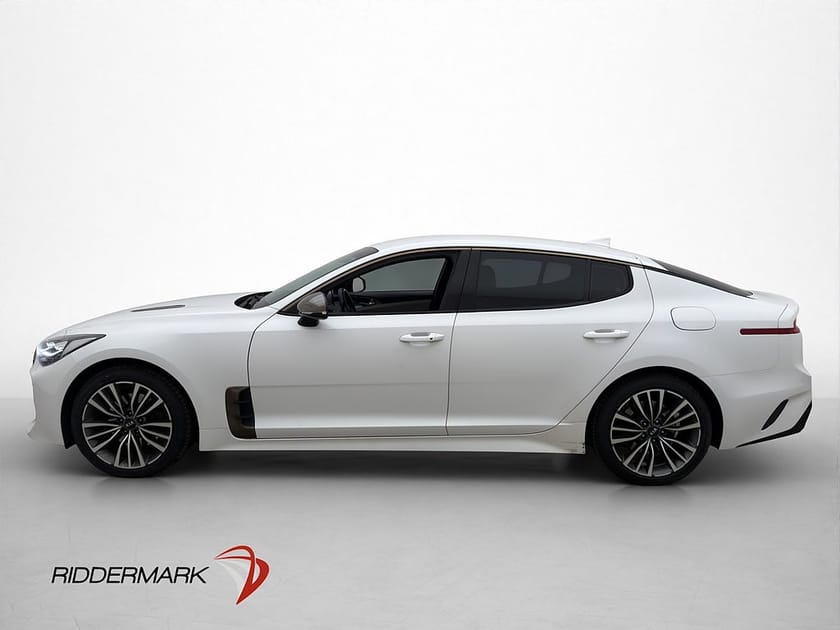 Bild 4 av Kia Stinger 2.2 CRDi AWD 200hk GT-Line 360°-kamera HuD H/K