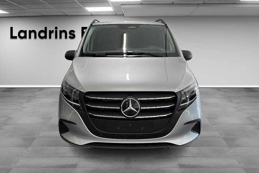 Bild 2 av Mercedes-Benz Vito Mixto 119 CDI 4x4 3.0t