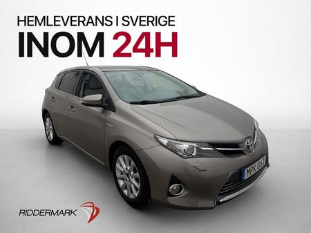 Toyota Auris Hybrid 136hk Executive Pano Kamera Navigation