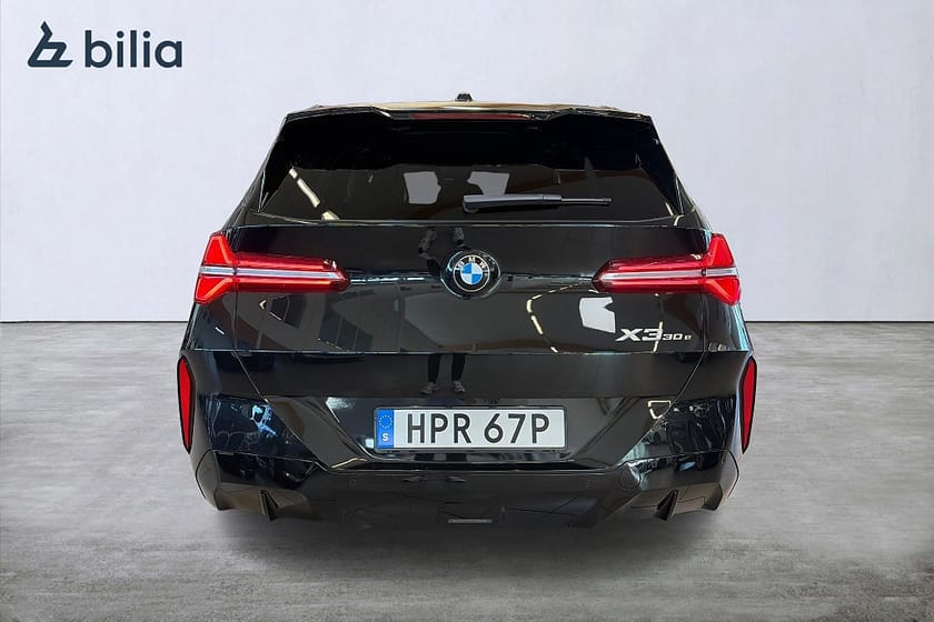 Bild 3 av BMW X3 30e xDrive M Sport Panorama Navi Kamera Drag