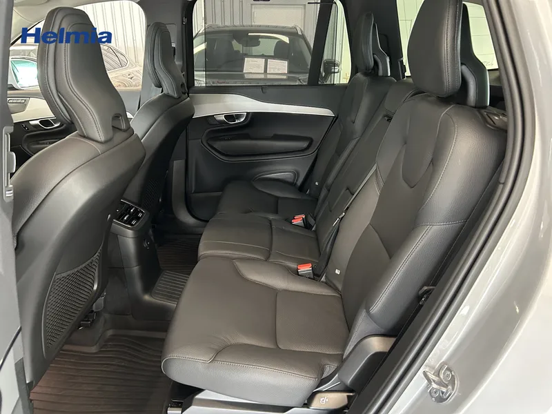 Bild 7 av 17 – Volvo XC90 7-seater Recharge T8 Ultimate Bright