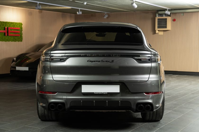 Bilde 5 av Porsche Cayenne Turbo S E-Hybrid Coupé HUD/Burmester/Sportseks/Krok/PAW