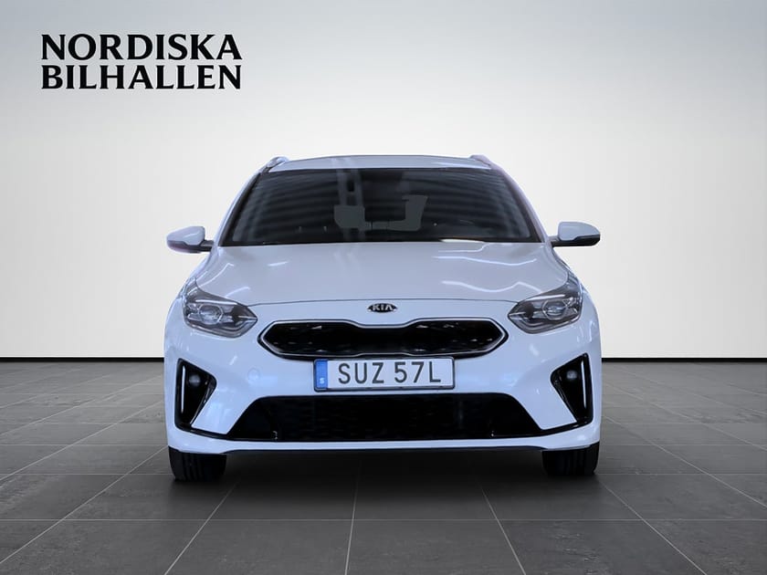 Bild 2 av Kia Ceed Sportswagon Plug-in Hybrid DCT Kamera Drag Apple Car
