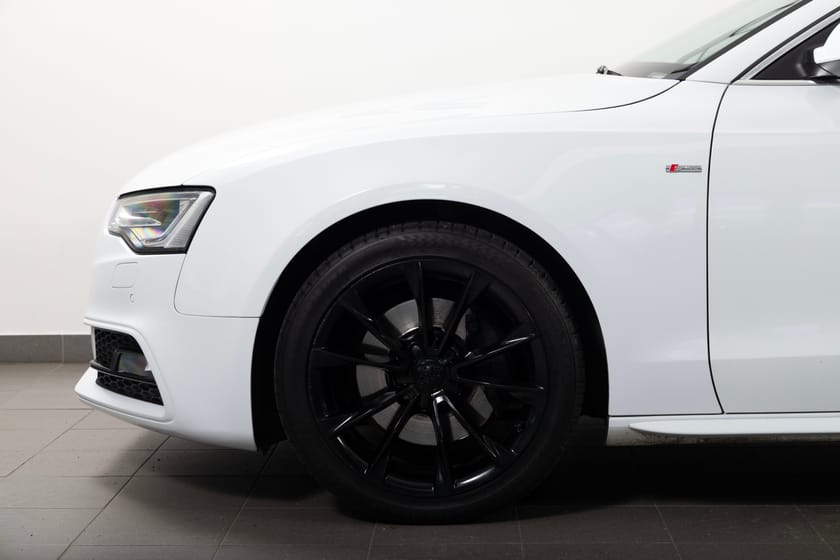Bild 4 av Audi A5 Coupé S Tronic 211hk S-Line Sport Quattro
