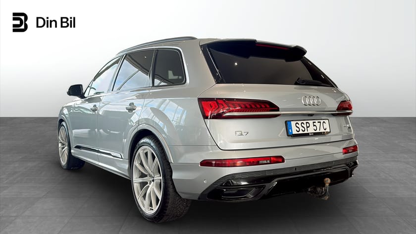 Bild 3 av Audi Q7 55 TFSI quattro 7-Seater 340HK Q S-LINE / 7 säten / 360 Kamera / Vä