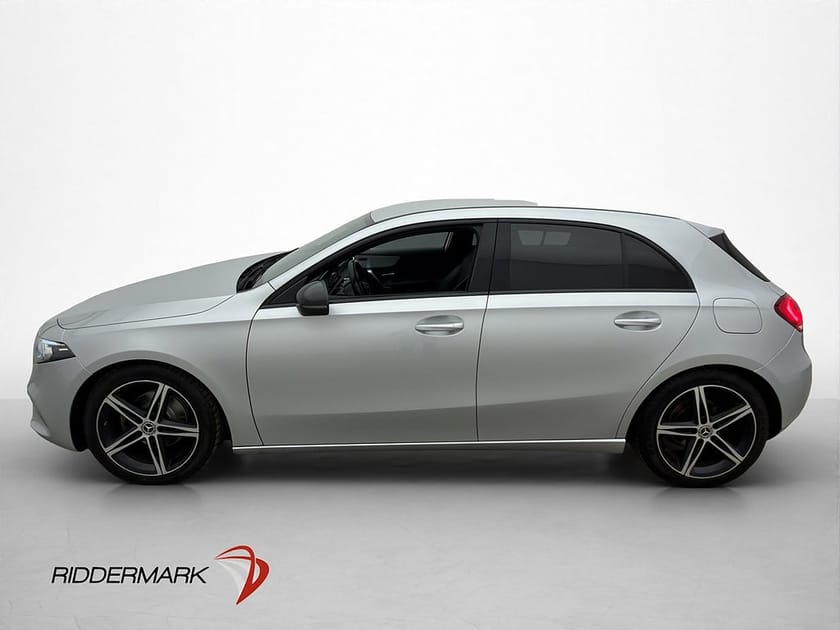 Bild 5 av Mercedes-Benz A 180 d Skinn Kamera CarPlay Navi 116hk