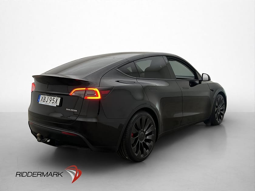 Bild 5 av Tesla Model Y Performance Dragkrok Autopilot Värmepump Pano